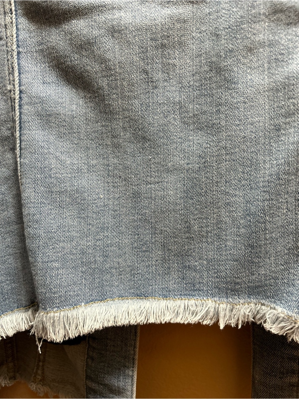 Liverpool Los Angeles Trucker Jacket Light Blue Denim with Fray Hem - Picture 10 of 12